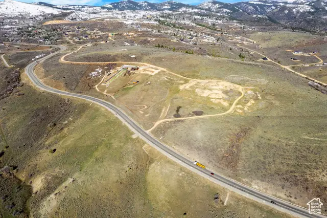 705 S First Light Dr, Garden City, UT 84028 - #3