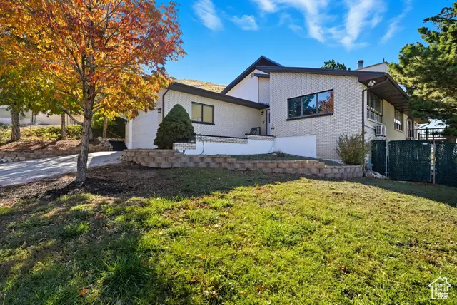 299 Sage Cir, Tooele, UT 84074 - Image #2