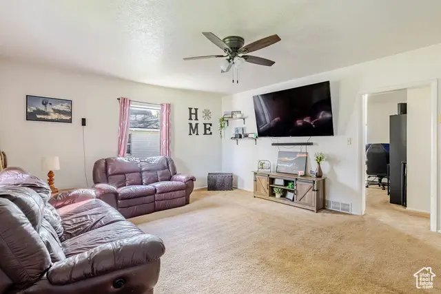 134 W Center St, Smithfield, UT 84335 - Image #3