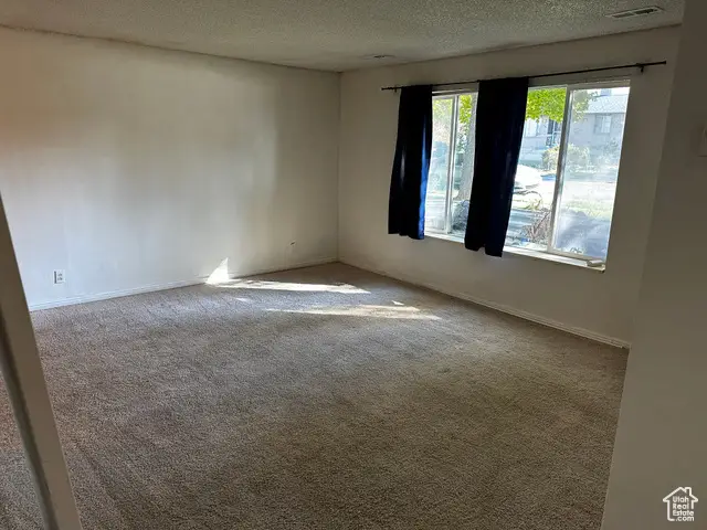 1860 W 500 St N #C-15, Salt Lake City, UT 84116 - Image #2