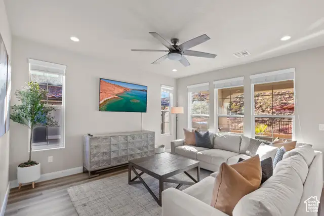 2343 E Escondido Dr, Washington, UT 84780 - Image #2