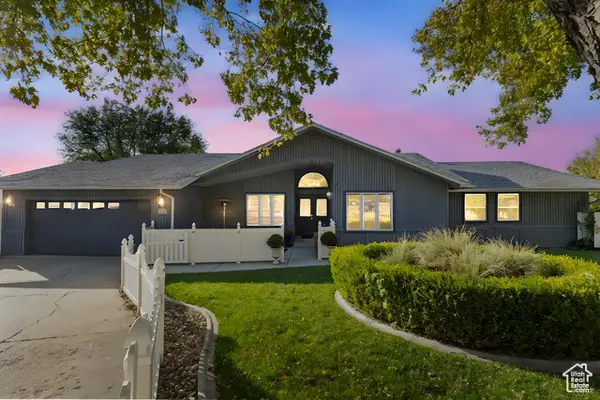 683 Hillside Oak Cir, North Salt Lake, UT 84054