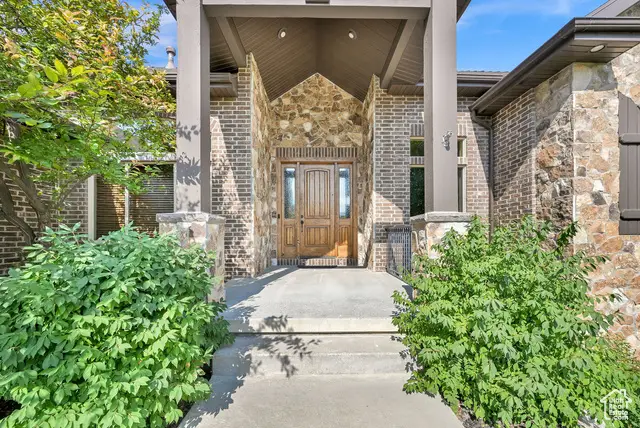 6065 N Lariat Ln, Mountain Green, UT 84050 - Image #3