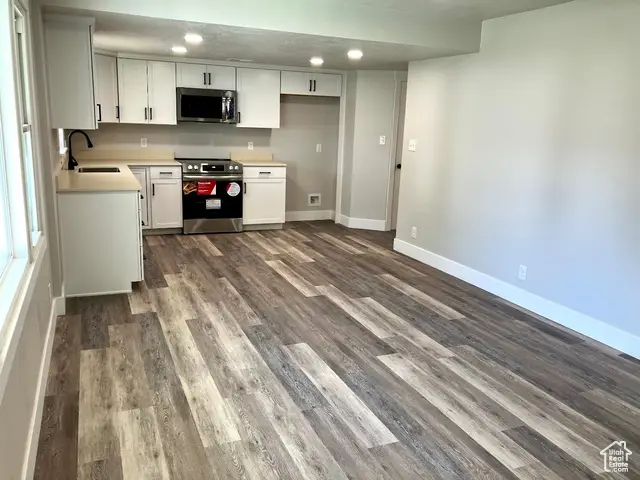 65 Ronald Ave, Layton, UT 84041 - Image #3