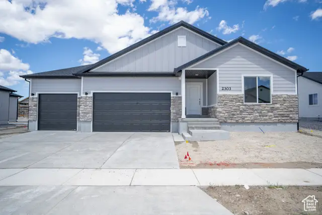2296 E Marigold Dr, Eagle Mountain, UT 84005 - Image #1