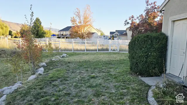 1767 W Country Bend Rd N, Farmington, UT 84025 - Image #2