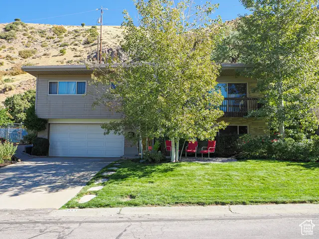 3091 S Teton Dr E, Salt Lake City, UT 84109 - Image #1