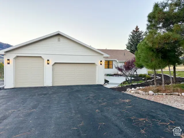 3425 Fuller Dr, Eden, UT 84310 - Image #2