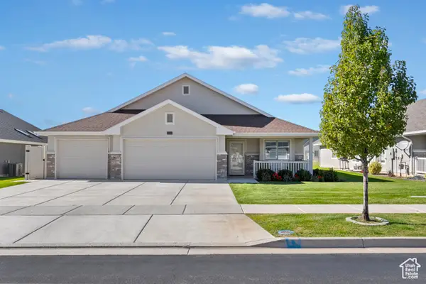 1124 S Neville St, Layton, UT 84041