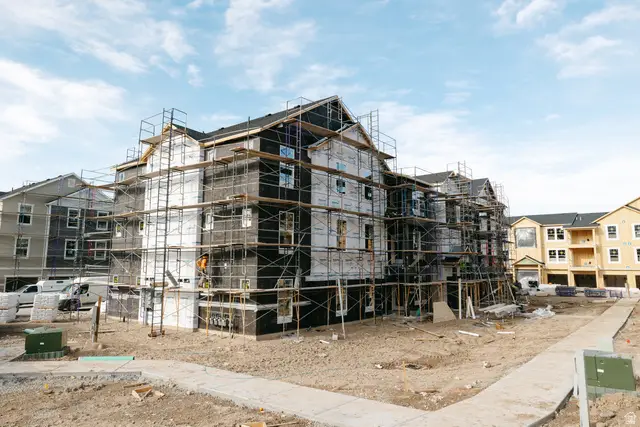 4661 S Poplar Way #R102, Mapleton, UT 84664 - Image #1