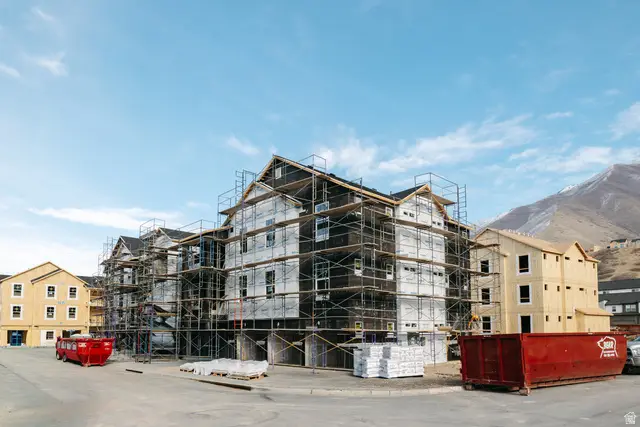 4661 S Poplar Way #R204, Mapleton, UT 84664 - Image #2