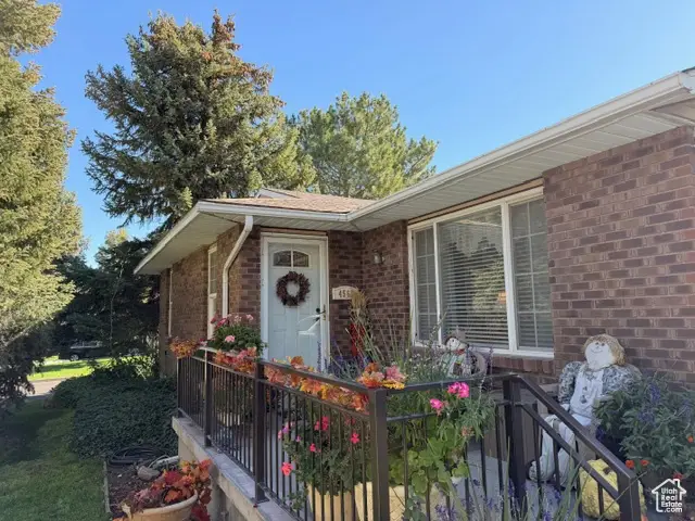 4565 W Lennox Dr, South Jordan, UT 84009 - Image #2