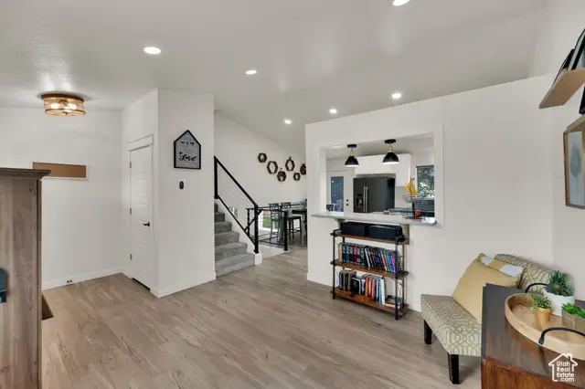 6635 S Milfoil Cir W, West Jordan, UT 84081 - Image #3