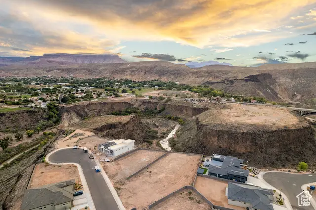 1148 N Florence Cir #10, Hurricane, UT 84737 - Image #2