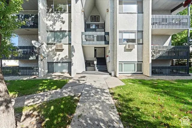 219 E Hill Ave #6, Salt Lake City, UT 84107 - Image #1