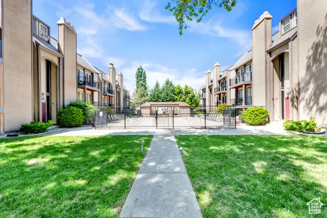 5323 S 560 E #D, Murray, UT 84107 - Image #2