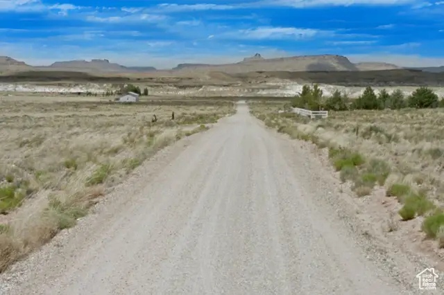 7426 W Guava #7, Big Water, UT 84741 - Image #2