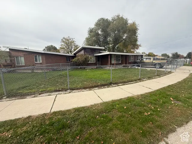 3431 S Hillsdale Dr, West Valley City, UT 84119 - Image #2