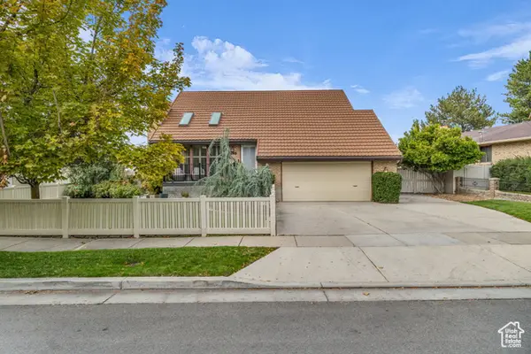 5200 S Clover Meadow Dr, Murray, UT 84123