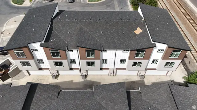 140 Chambord Ct E, Sandy, UT 84070 - Image #2