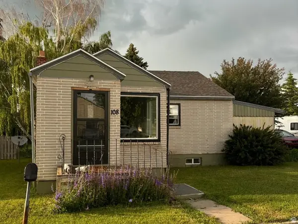 108 W 2nd S, Grace, ID 83241