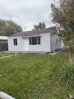 946 S Navajo St W, Salt Lake City, UT 84104 - Image #3