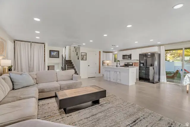 37 S Eastwood Dr, Orem, UT 84097 - Image #1