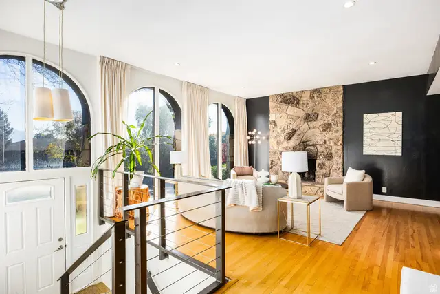 3411 E Enchanted View Dr S, Cottonwood Heights, UT 84121 - Image #1