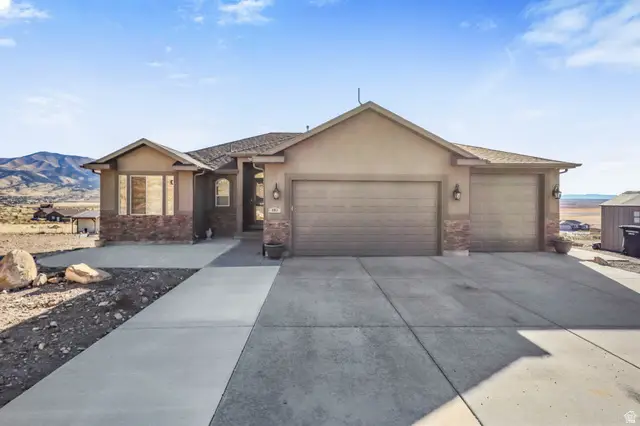 603 S Cactus Rose Dr, Stockton, UT 84071 - Image #1