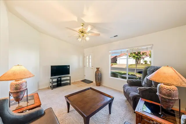 506 E Dominguez Dr, Ivins, UT 84738 - Image #2