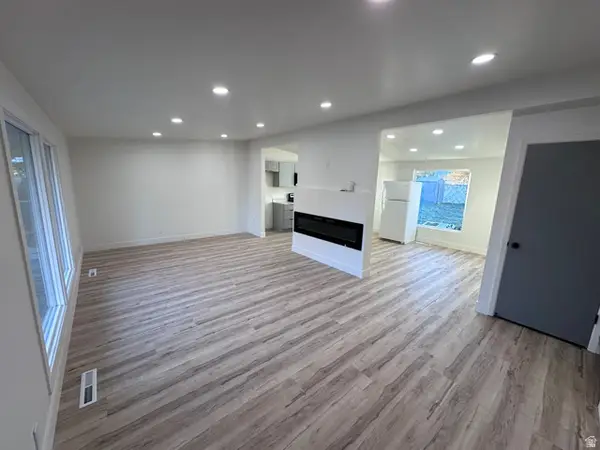 2171 W Kirkham Way S, Taylorsville, UT 84129