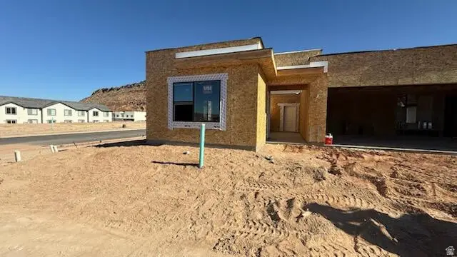 1805 S Quenns Garden Dr, Washington, UT 84780 - Image #2