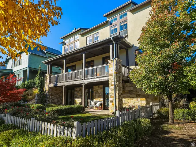 10566 S Lake Ave, South Jordan, UT 84009 - Image #3