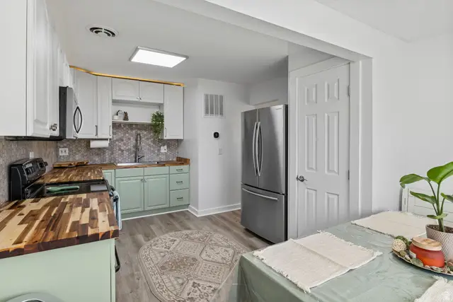 10165 S Zinnia Way, Sandy, UT 84094 - Image #2