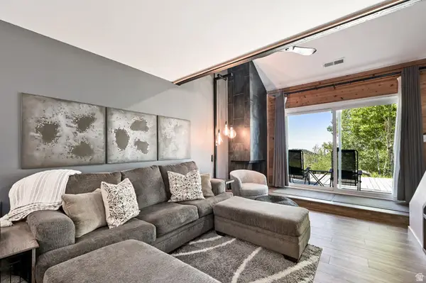 286 W Eagles Roost St #C104, Brian Head, UT 84719