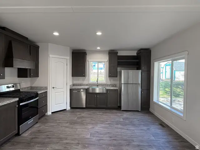 311 Harriger Way, Layton, UT 84041 - Image #3