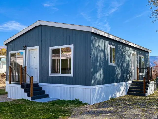 121 Barrington Way, Layton, UT 84041 - Image #1