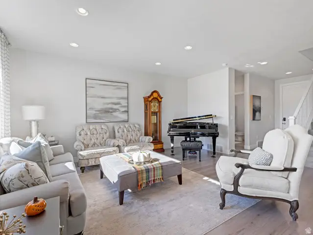 169 E Bliss Dr, Saratoga Springs, UT 84045 - Image #2