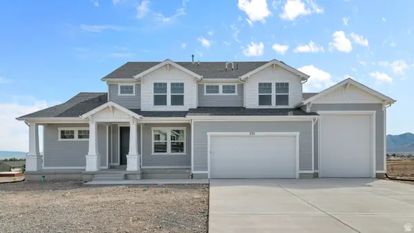 752 W Cherry St #204, Grantsville, UT 84029