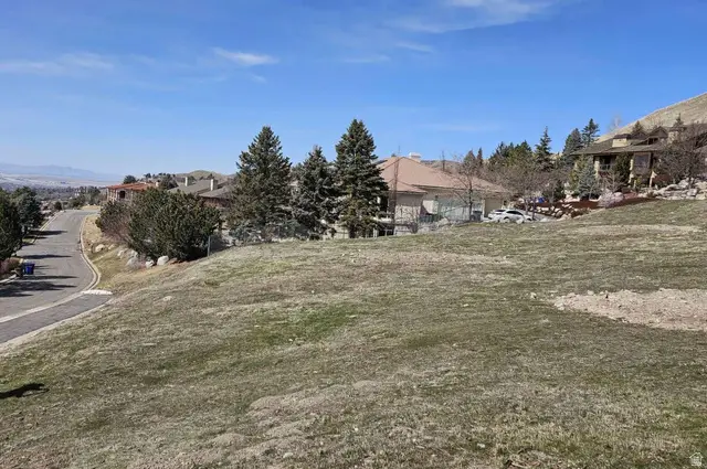 1632 E New Bedford Dr, Salt Lake City, UT 84103 - Image #3