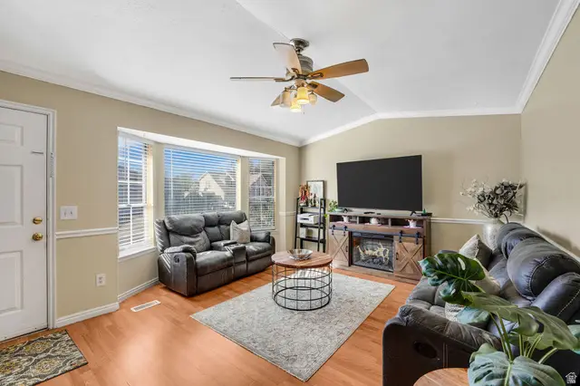 960 N Libby Way W, Salt Lake City, UT 84116 - Image #2