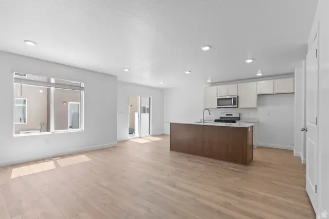 4420 N Buckstone Way #1085, Lehi, UT 84048 - Image #2