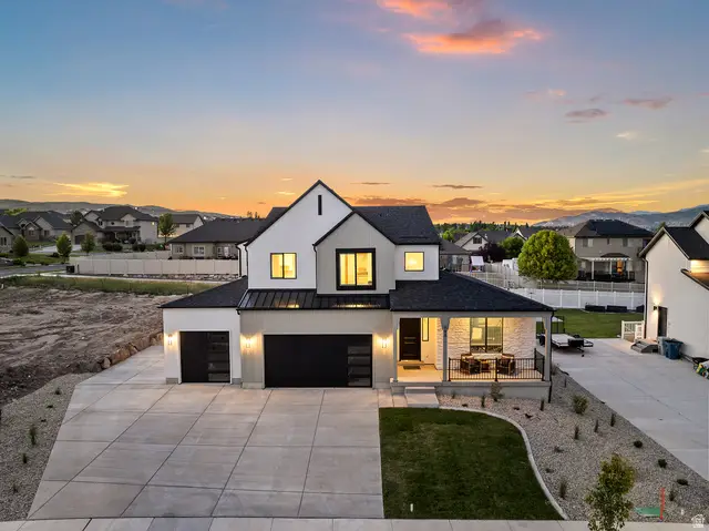 594 W Domanick Way #2, Saratoga Springs, UT 84045 - #2