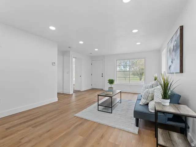 5245 S 900 E, Murray, UT 84117 - Image #1