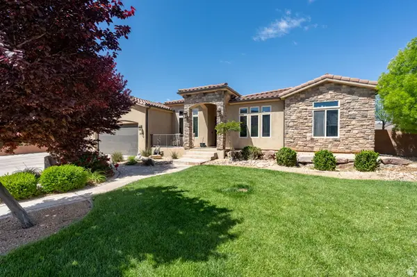 2270 S Coyote Loop, Washington, UT 84780
