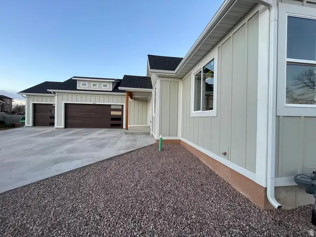 161 N Riviera Dr. W, Roosevelt, UT 84066 - Image #2