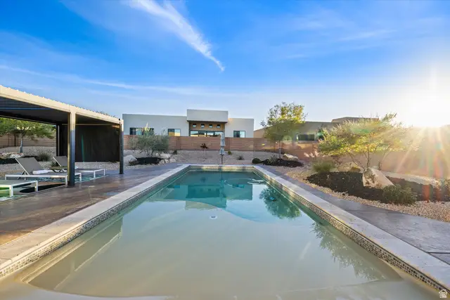 4739 N Fish Rock Cir, Saint George, UT 84770 - Image #2