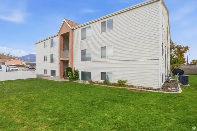 1689 W 8295 S #2, West Jordan, UT 84088 - Image #2