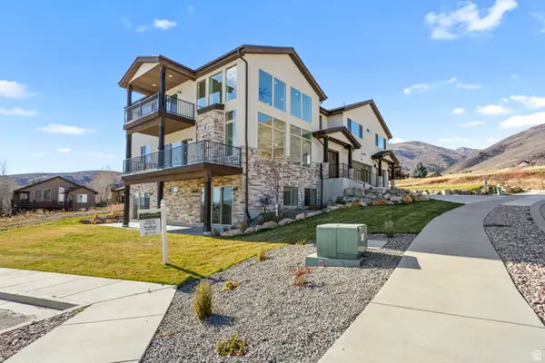 1085 Olympic Cir, Midway, UT 84049