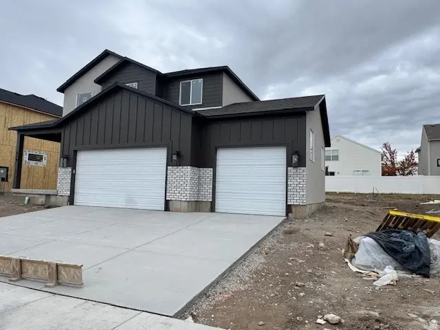 419 W Sapphire Dr, Tooele, UT 84074 - Image #3